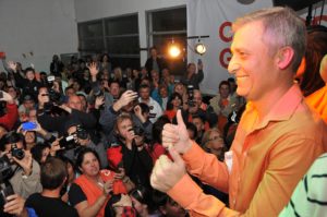 Carlos Oaz - Elecciones 2015 - Festejo Avilés (1)