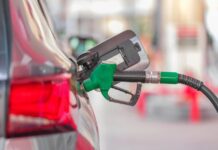 Naftas y gasoil volvieron a subir: los nuevos valores en Córdoba y la decisión de YPF