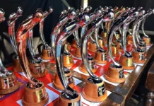 Presentan a los nominados a los Premios Carlos 2026