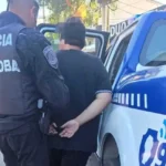 Villa Carlos Paz: aprehenden a un conductor que insultó a policías y agentes municipales en un control vehicular