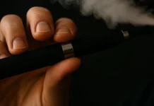 “Una moda peligrosa”: impulsan en Villa Carlos Paz una campaña municipal contra el vapeo