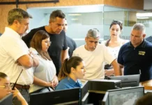 Siciliano y Quinteros recorrieron el Centro de Monitoreo “Cordobeses en Alerta”