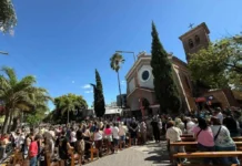 Villa Carlos Paz abrió la Semana Santa con la bendición de ramos y palpita su agenda 2026