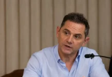 Ribetti pide escriturar las 400 Viviendas y terminar con las restricciones comerciales: “El derecho de los vecinos no puede depender de la voluntad del intendente”
