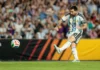 Argentina goleó a Islandia y llega al Mundial con Messi en ritmo