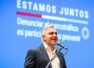 Llaryora presentó el programa “Estamos Juntos”, para fortalecer la prevención comunitaria y la denuncia del narcomenudeo