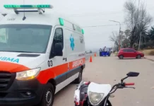 Accidente en la ruta 28: un motociclista resultó herido tras chocar con una camioneta