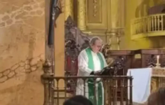 Alejandro Nicola en la Catedral - Foto La Voz