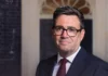 Andy Burnham asumió como primer ministro británico y prometió una nueva etapa