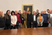 Dirigentes cordobeses se reunieron con Carlos Bianco en La Plata y expresaron su respaldo a Axel Kicillof