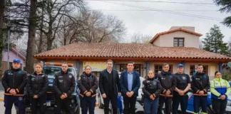 Icho Cruz se sumó a Ojos en Alerta y recibió un nuevo móvil policial