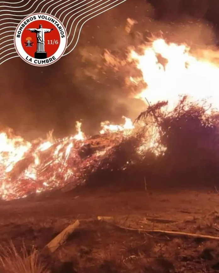 La Cumbre - Incendio basural