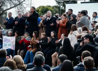 Llaryora: “Cada barrio que se suma a Cordobeses en Alerta baja la tasa de delincuencia”