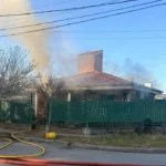 Una mujer de 85 años y su hijo permanecen graves tras un incendio en Villa Carlos Paz
