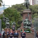Milei reapareció en un homenaje a San Martín con críticas al kirchnerismo y un nuevo gesto hacia el PRO