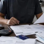 Deudas al límite: crece la morosidad de las familias y el crédito de billeteras y fintech gana peso