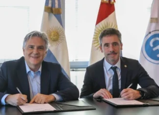Llaryora y el CFI acordaron $22.000 millones en créditos para impulsar a las PyMEs cordobesas
