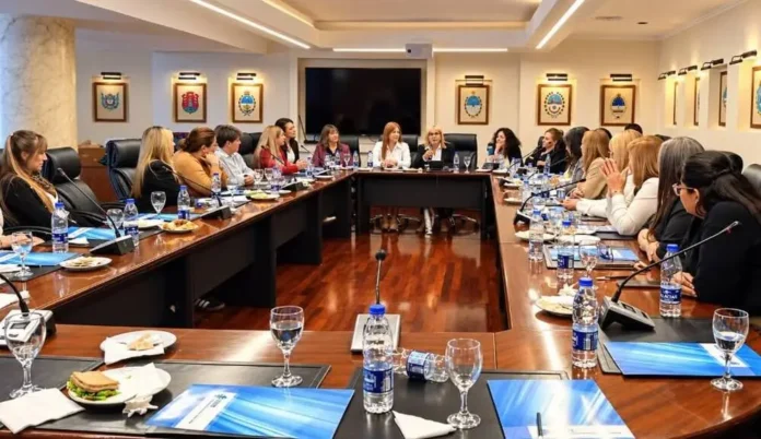 CEC - Reunión secretaría de la Mujer (1)