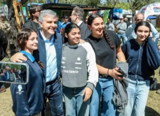 Llaryora llamó a defender el modelo cordobés y reclamó políticas nacionales para industrializar el campo