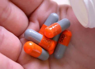 Córdoba rechaza la restricción de medicamentos esenciales dispuesta por Nación y advierte sobre el impacto en el primer nivel de atención